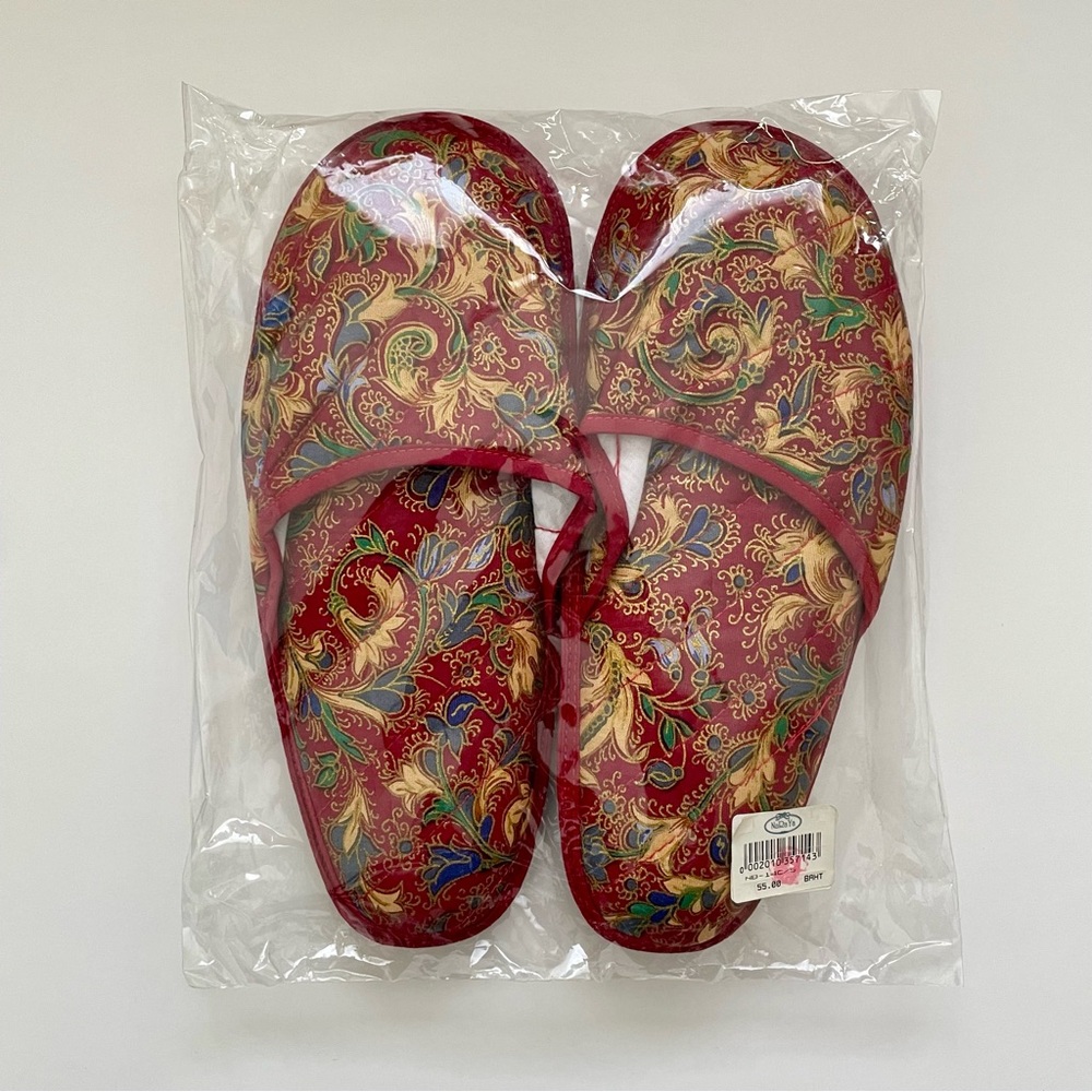 Vintage Deadstock Quilted Slippers